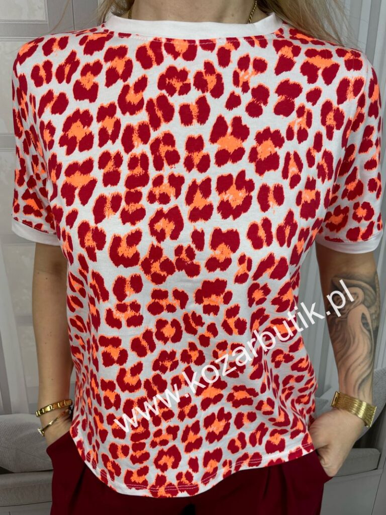 Koszulka w Kwiatuszki Bordo