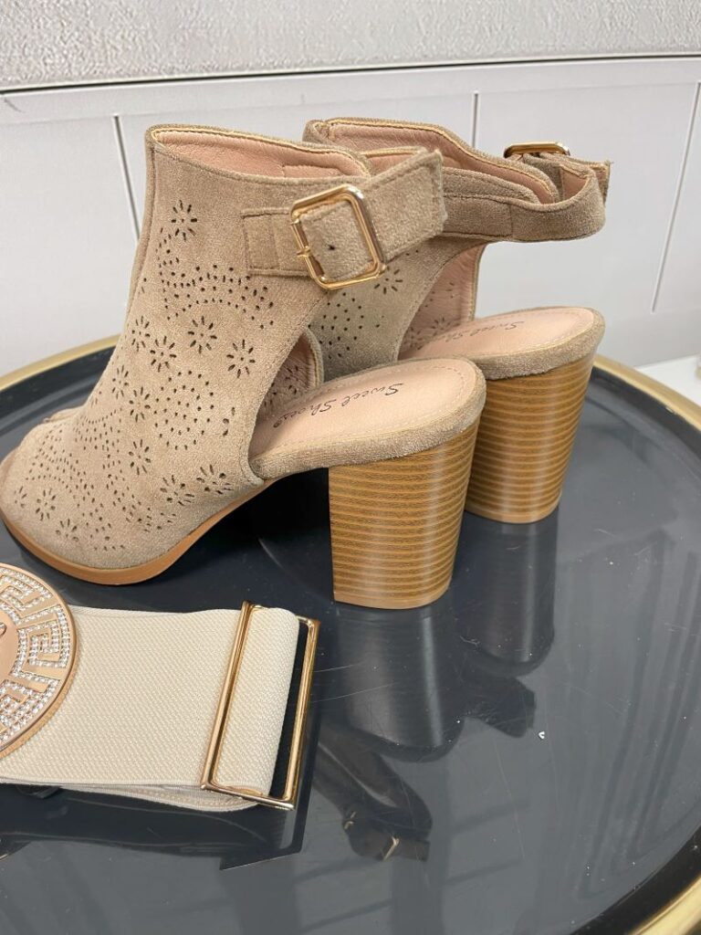 Ażurowe Botki z odkrytym Palcem i Piętą Fango