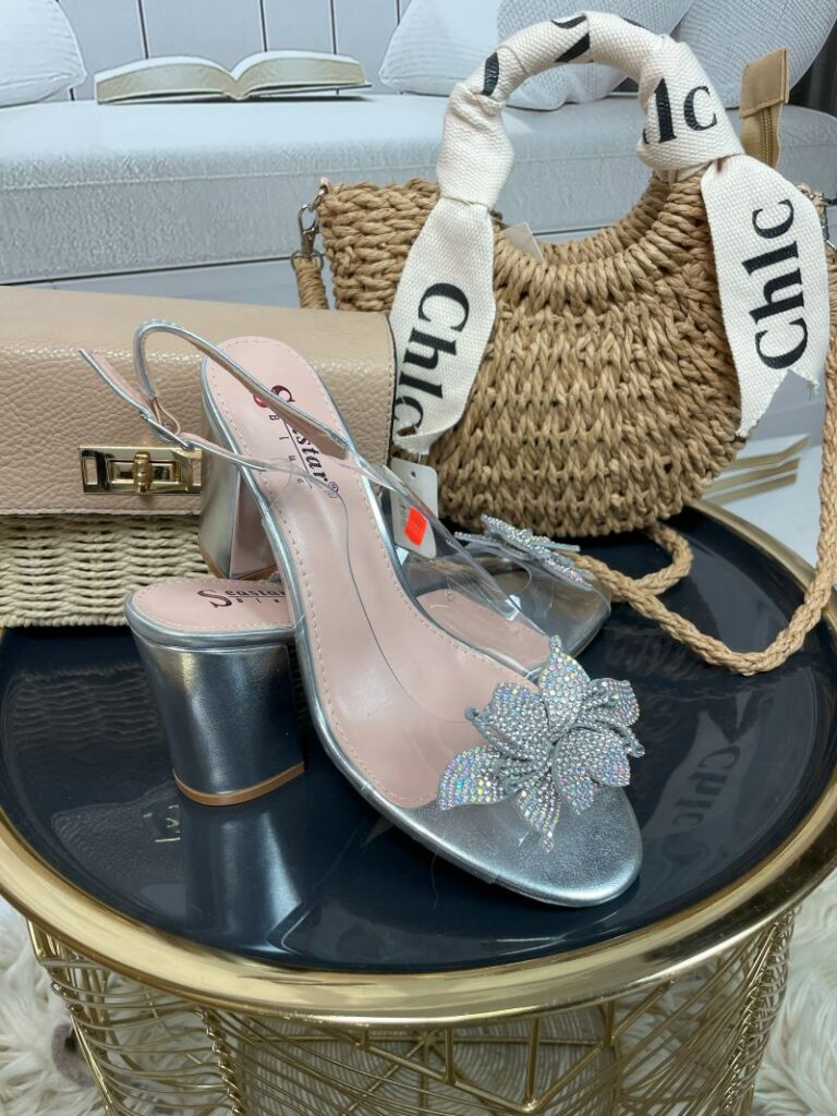 Sandały na Słupku Srebrne