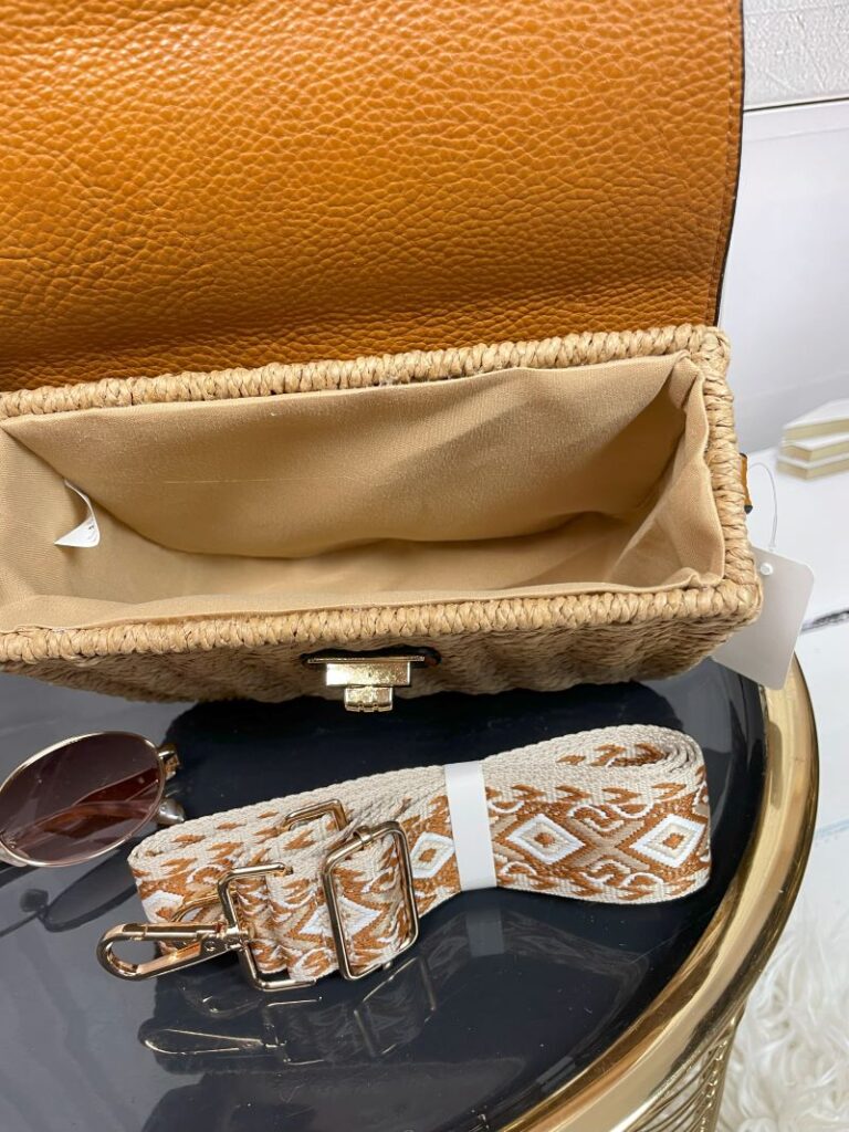 Koszyczek Słomkowy Kamel