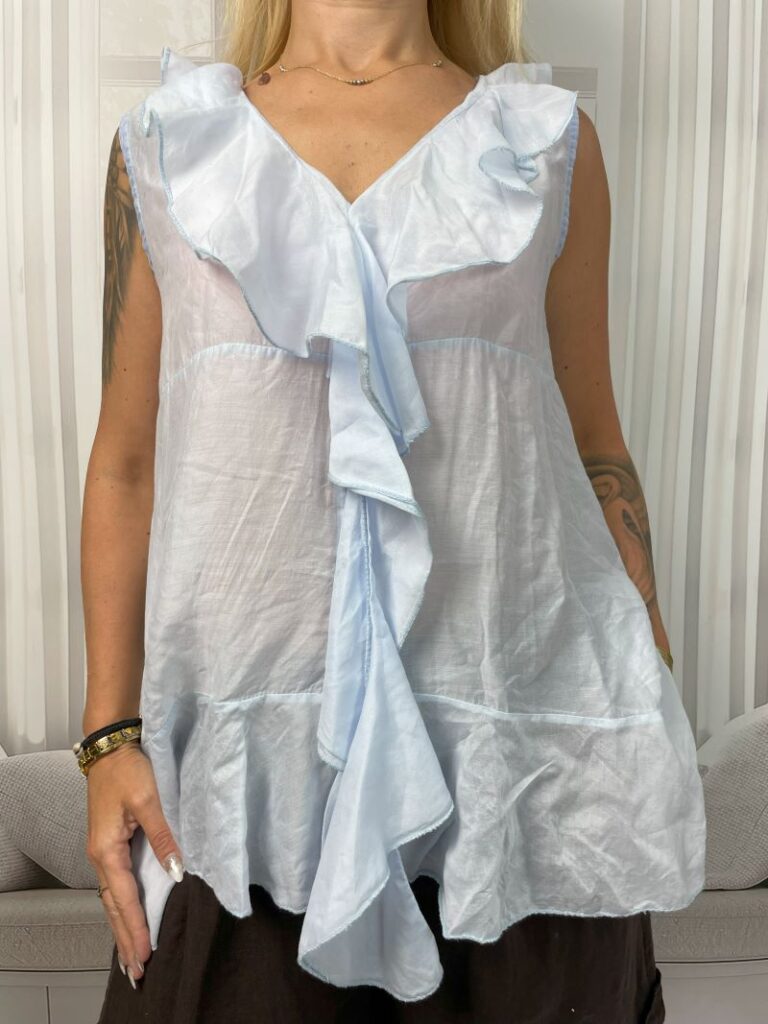 Bluzka Cieniutka z Żabotem Błękit