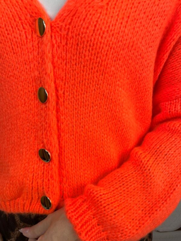 Sweter ze Złotymi Guzikami Neon Orange