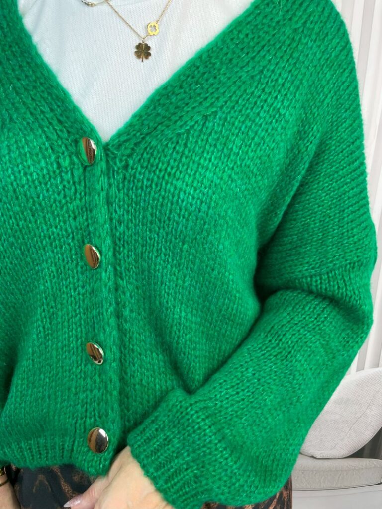 Sweter ze Złotymi Guzikami Butelkowa Zieleń Sweter ze Złotymi Guzikami Butelkowa Zieleń