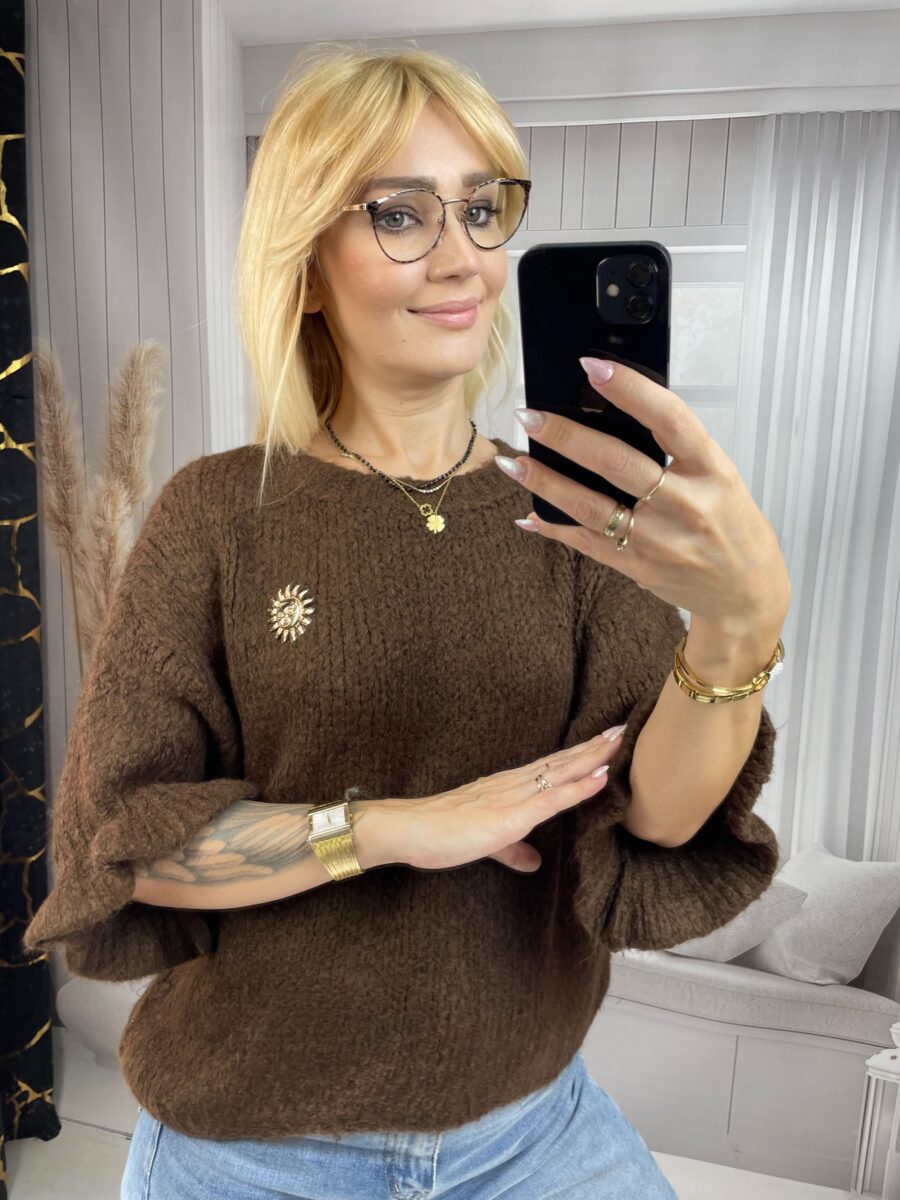 Sweter z Falbanką Czekolada - obrazek 2