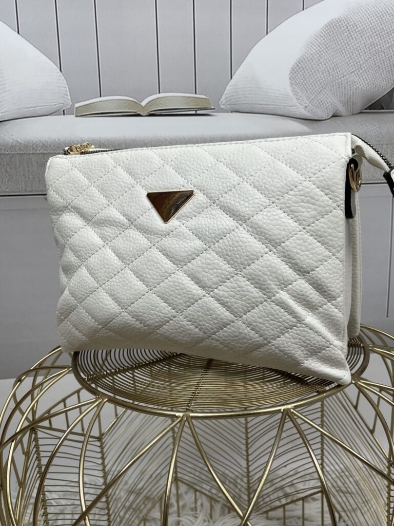 Torebka Listonoszka Pikowana Śmietanka