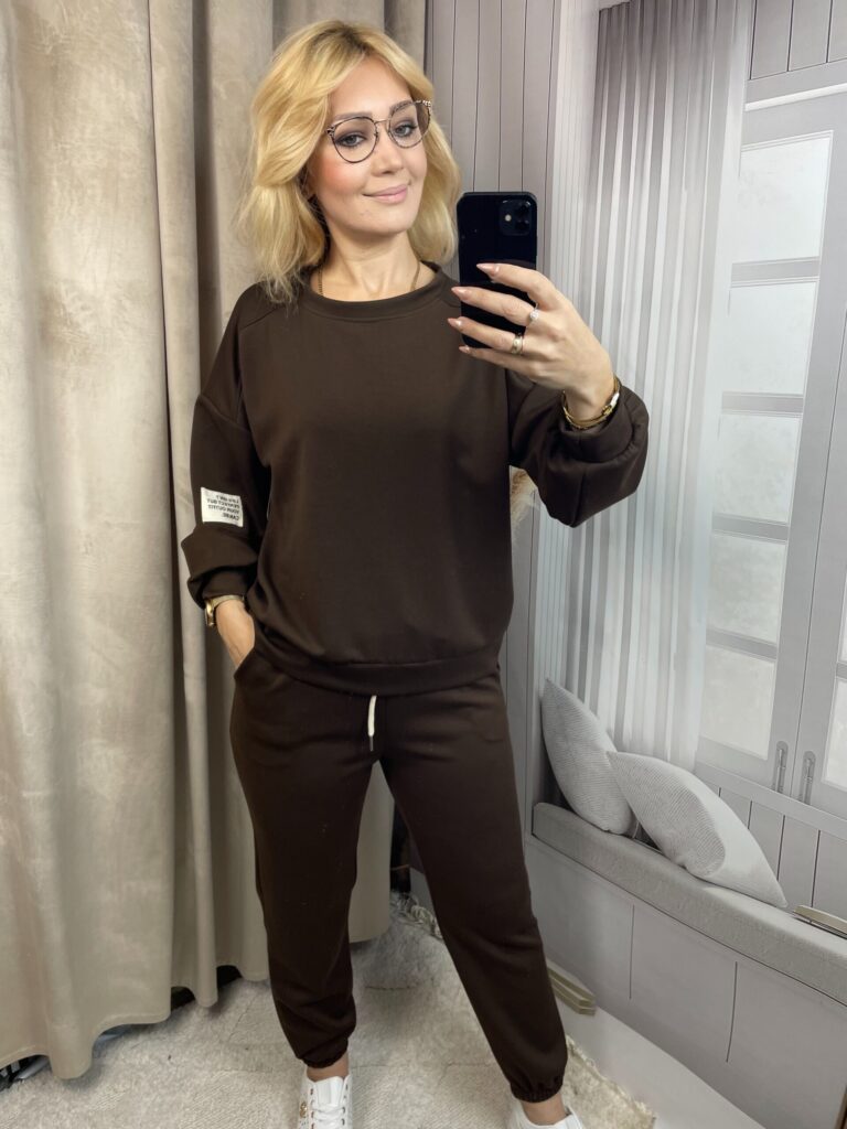 Dres Klasyczny Punto Milano Czekolada