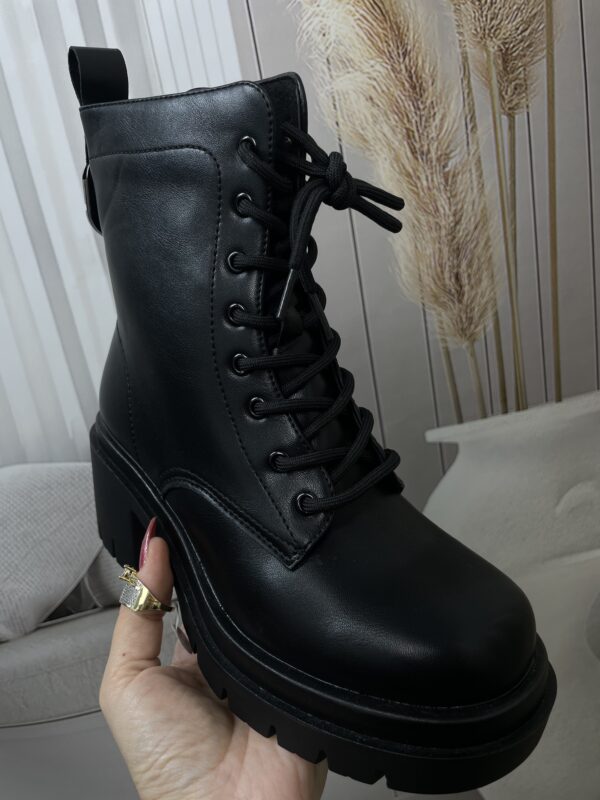 Oficerki Sznurowane z Eko-Skóry Czarne