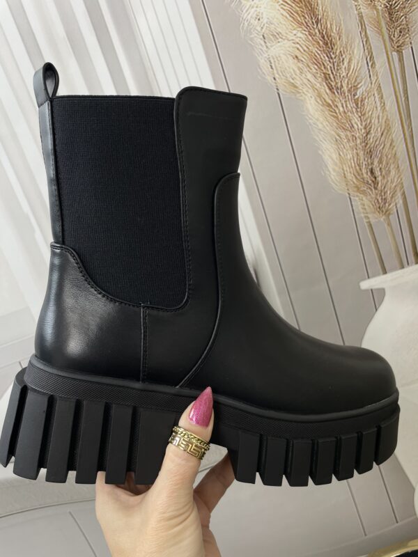 Sztyblety z Eko-Skóry Czarne