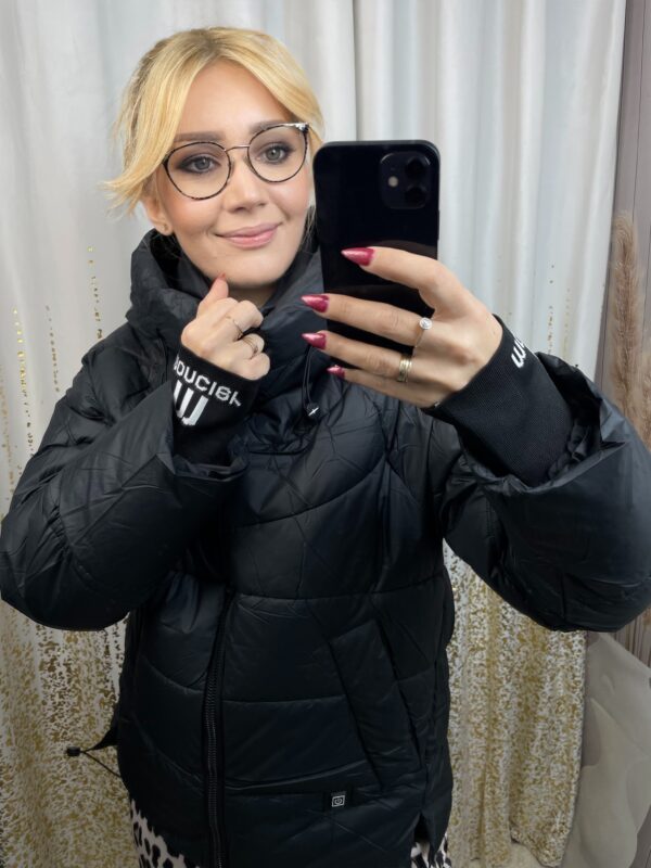 Kurtka Zimowa z Logowanym Ściągaczem