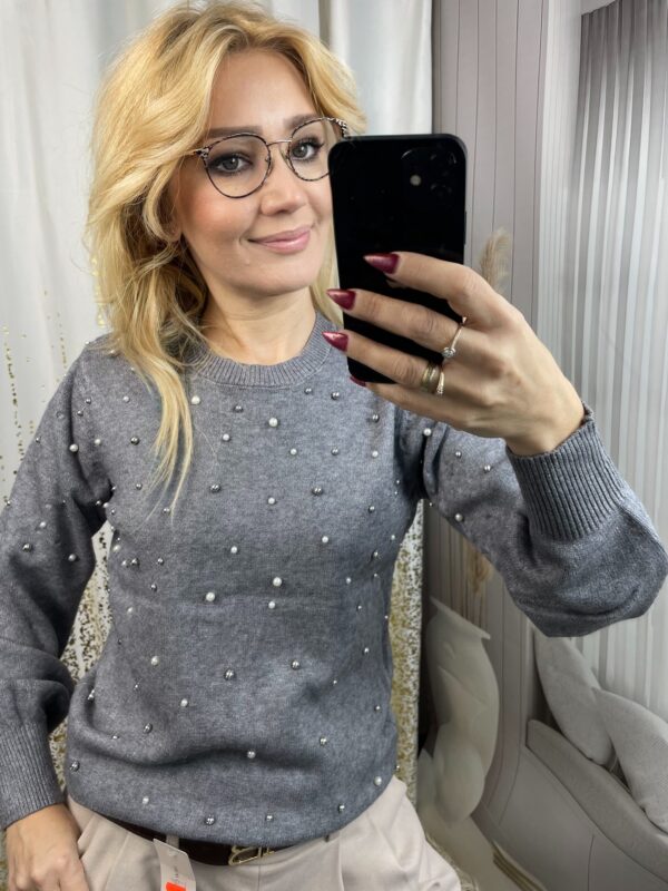 Sweter z Perełkami Szary