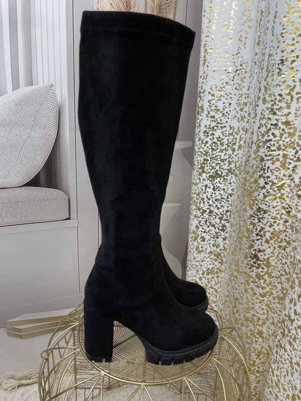 Długie Kozaki z Eko Zamszu Na Słupku