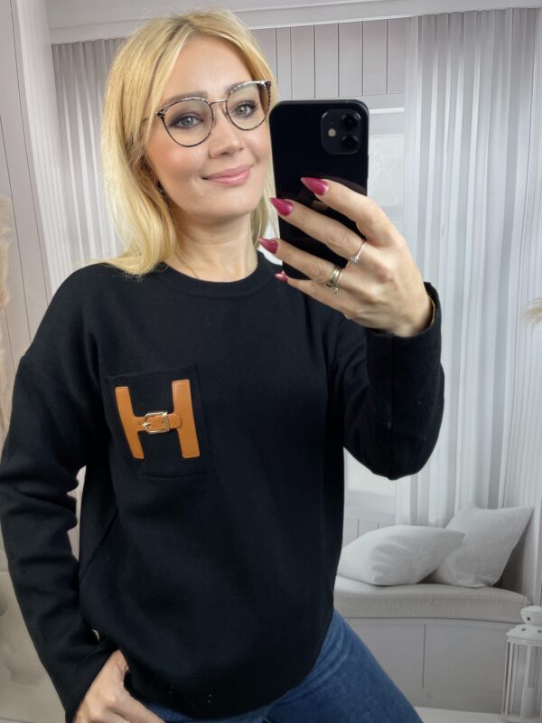 Sweter z Kieszonką Czarny