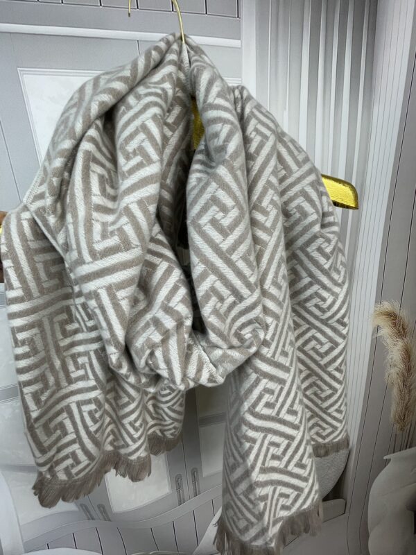 Szal Zimowy z Wełny i Kaszmiru