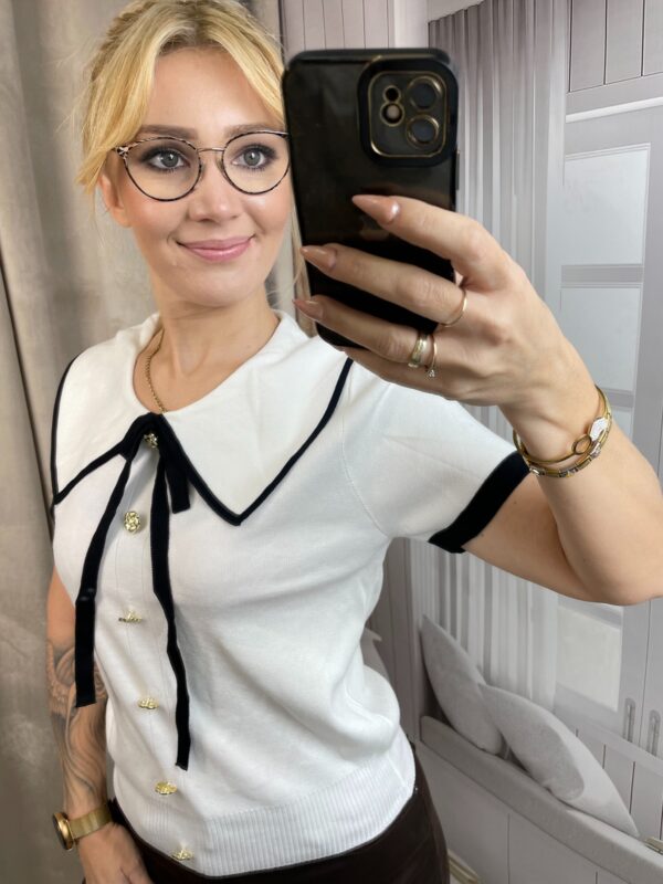 Sweter z Kołnierzykiem a;la Chanel Biała