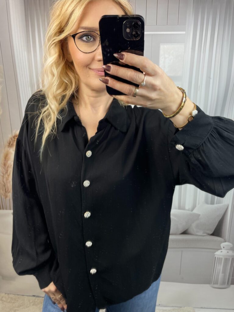 Koszula Oversize z Guzikami w Cyrkonie Czarna Koszula Oversize z Guzikami w Cyrkonie Czarna