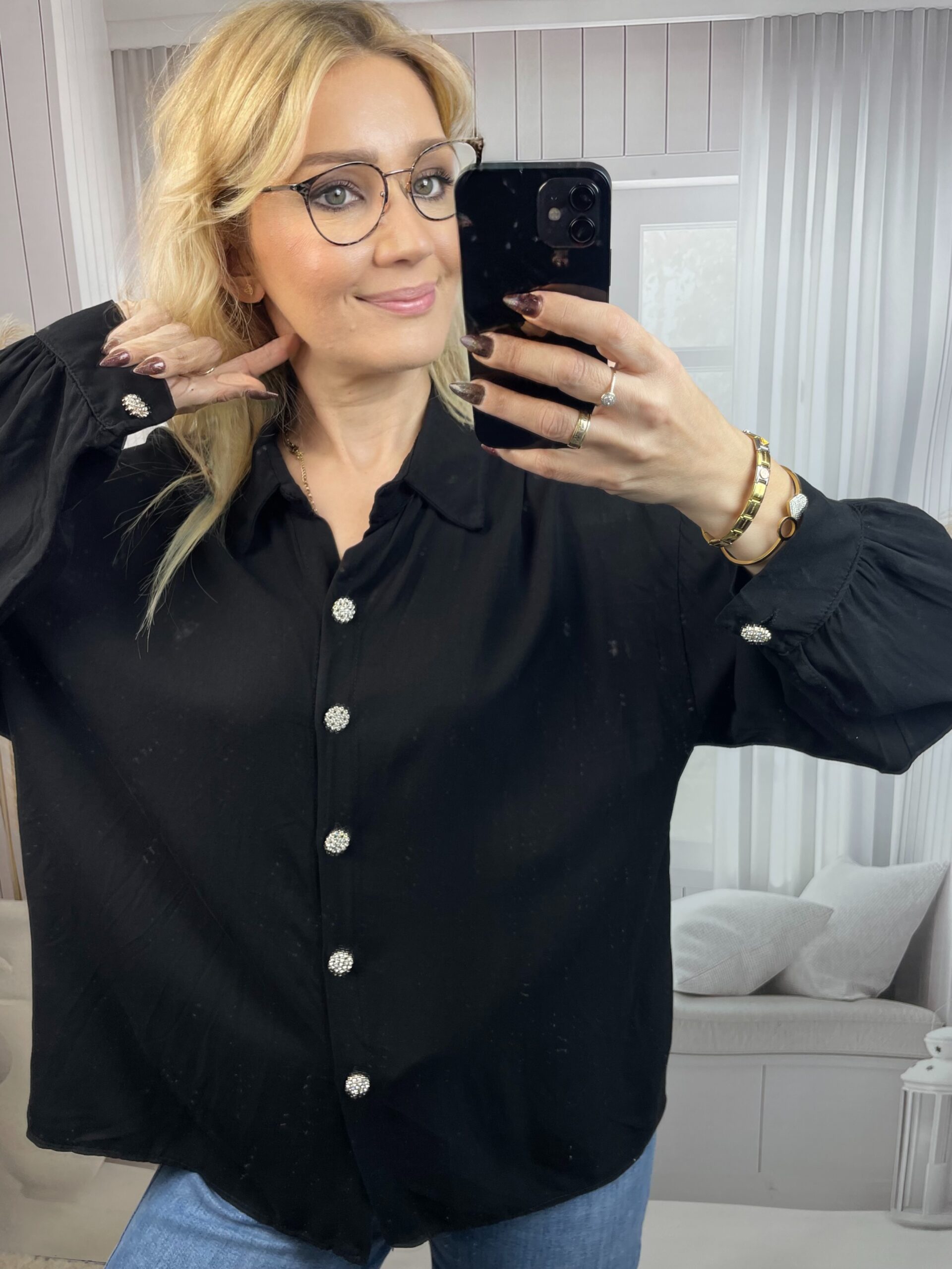 Koszula Oversize z Guzikami w Cyrkonie Czarna - obrazek 3