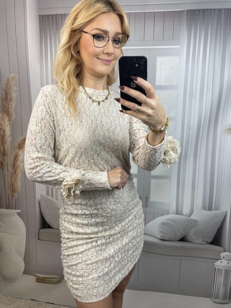 Sukienka Mini Koronkowa z Różą Jasny Beż