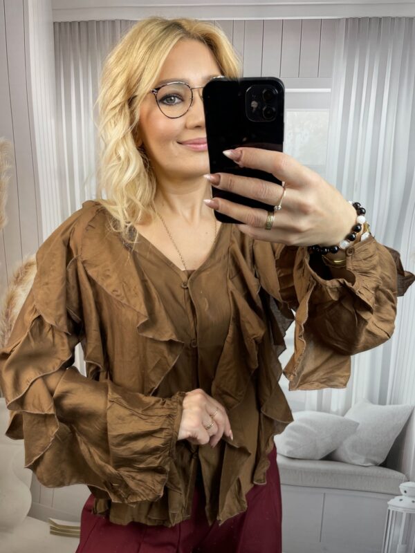 Bluzka z Żabotem i Falbanami Brąz