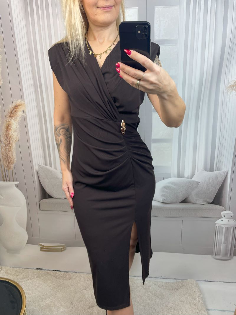 Sukienka Prążkowana z Dekoltem V Czekolada L/XL Sukienka Prążkowana z Dekoltem V Czekolada L/XL