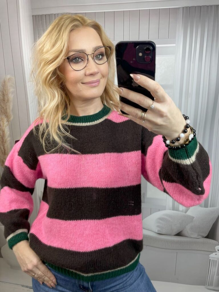 Sweter w Pasy Różowo-Czekoladowy