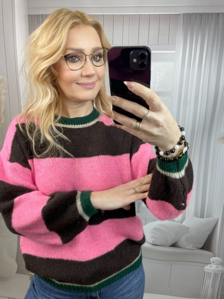 Sweter w Pasy Różowo-Czekoladowy
