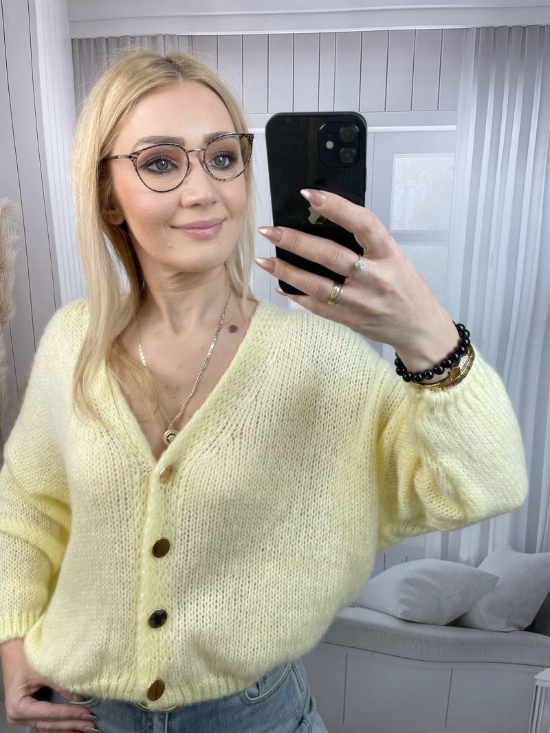 Sweter Zapinany Na Złote Guziki Żółty Sweter Zapinany Na Złote Guziki Żółty