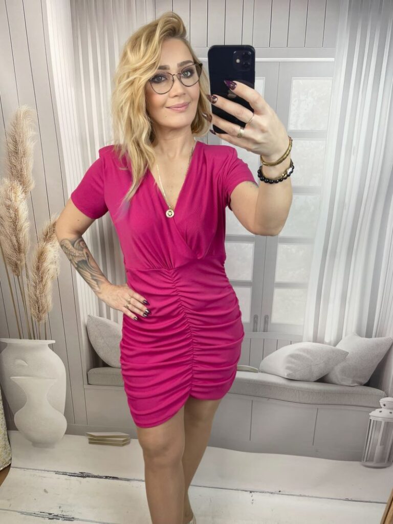 Sukienka Prążkowana z Dekoltem V - Fuksja L/XL