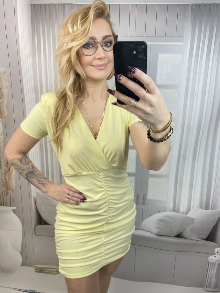 Sukienka Prążkowana z Dekoltem V - Żółty L/XL