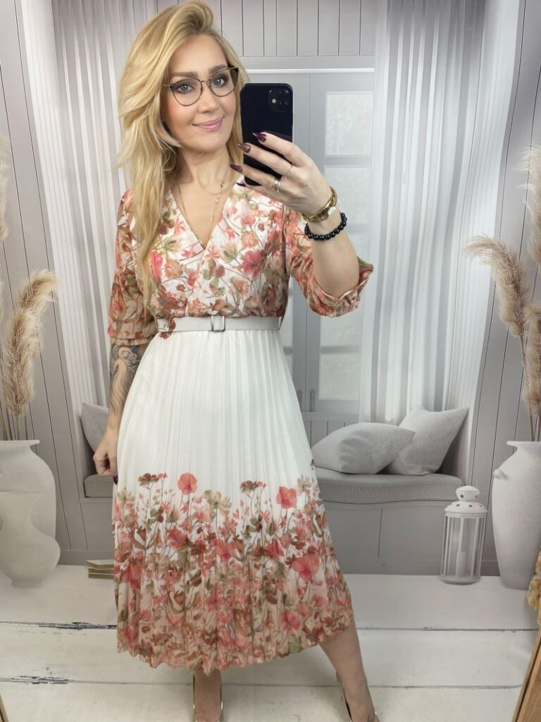 Sukienka Plisowana z Kopertowym Dekoltem Łososiowa