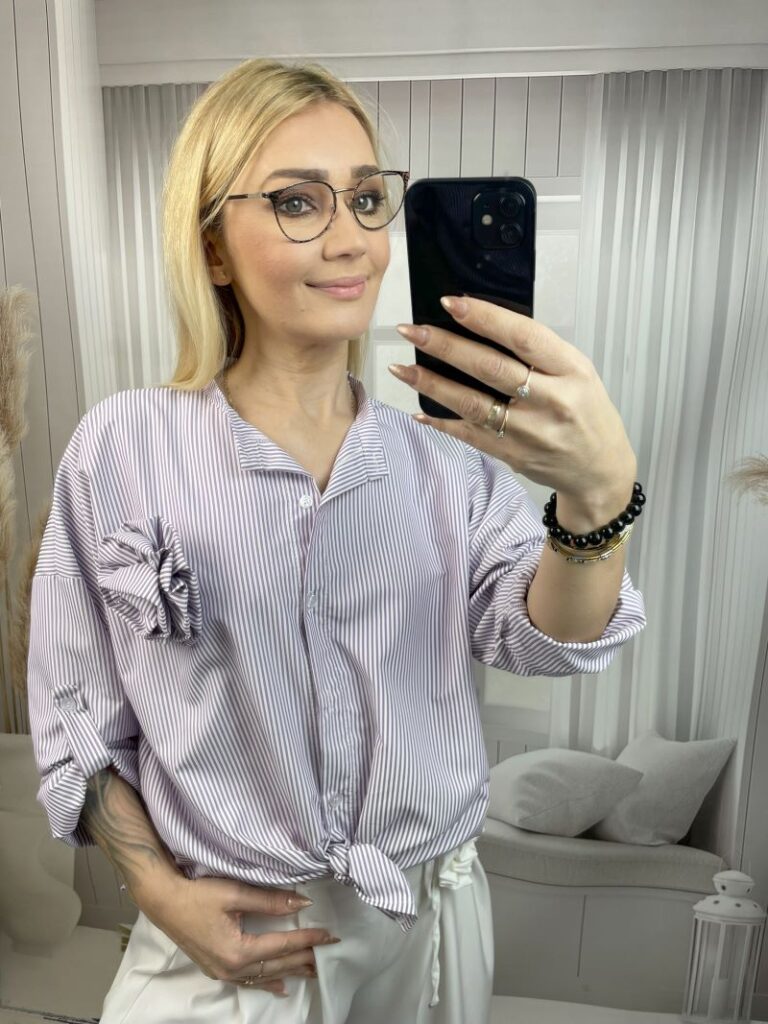 Koszula w Paski z Broszką z Różaną Fiolet