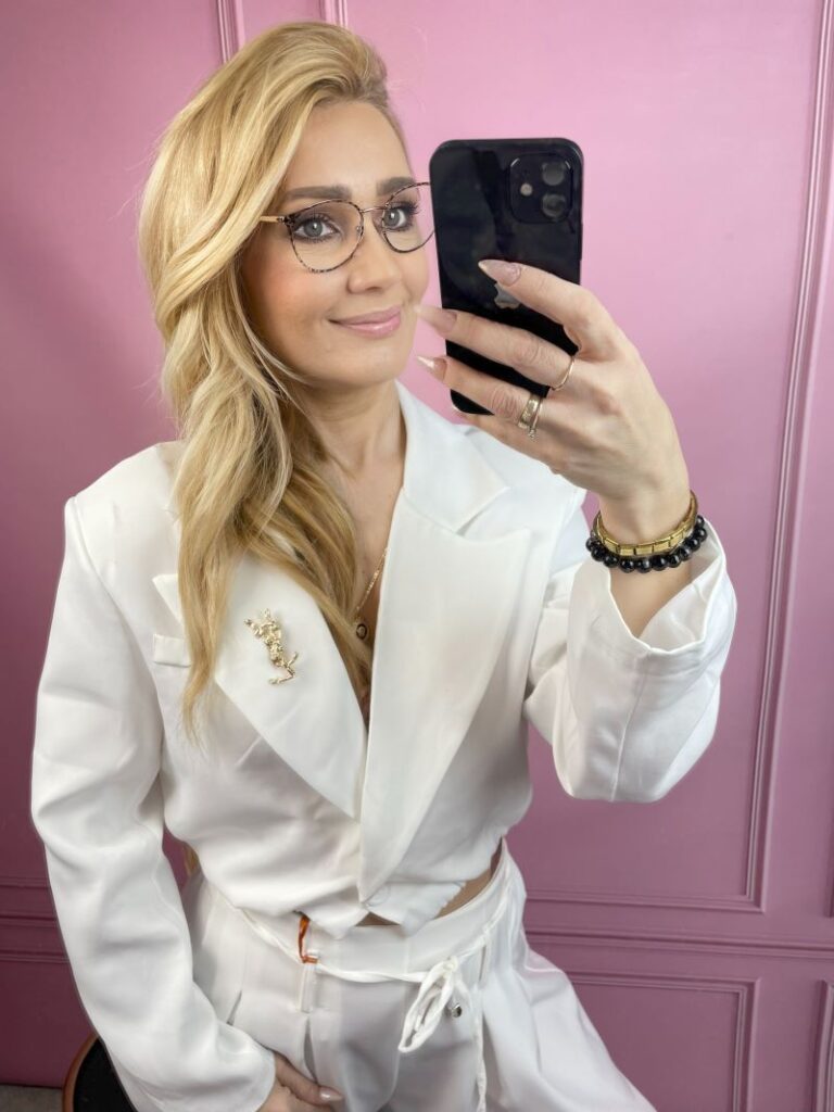 Marynarka a'la Bomberka - Biała