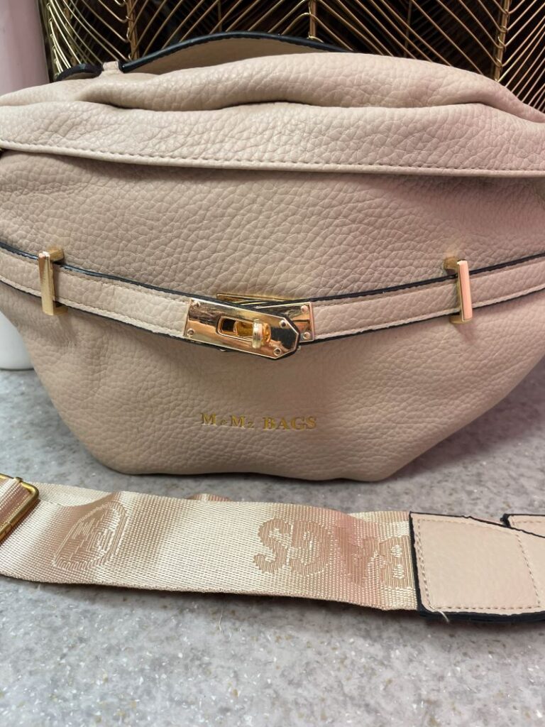 Torebka Listonoszka ze Złotymi Okuciami - Jasny Beż