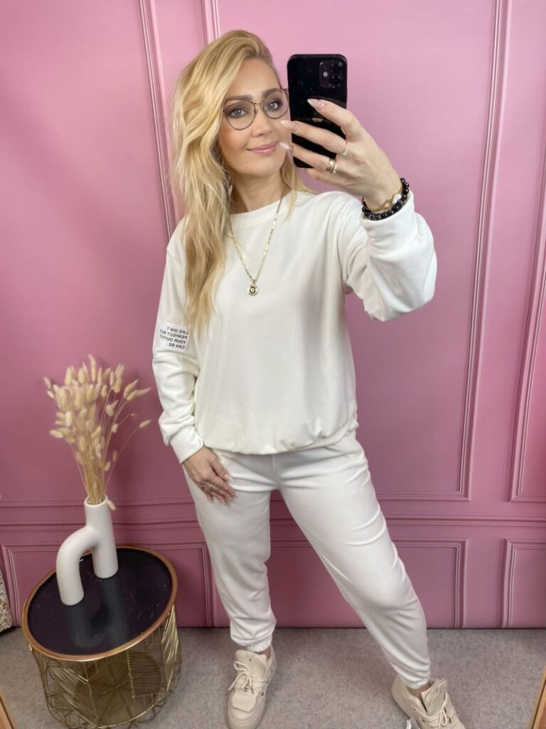 Dres Welurowy - Biały