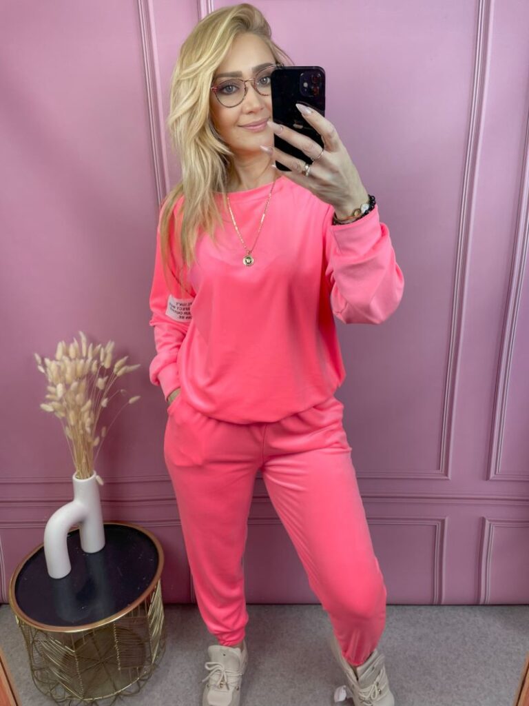 Dres Welurowy - Cukierkowy Róż