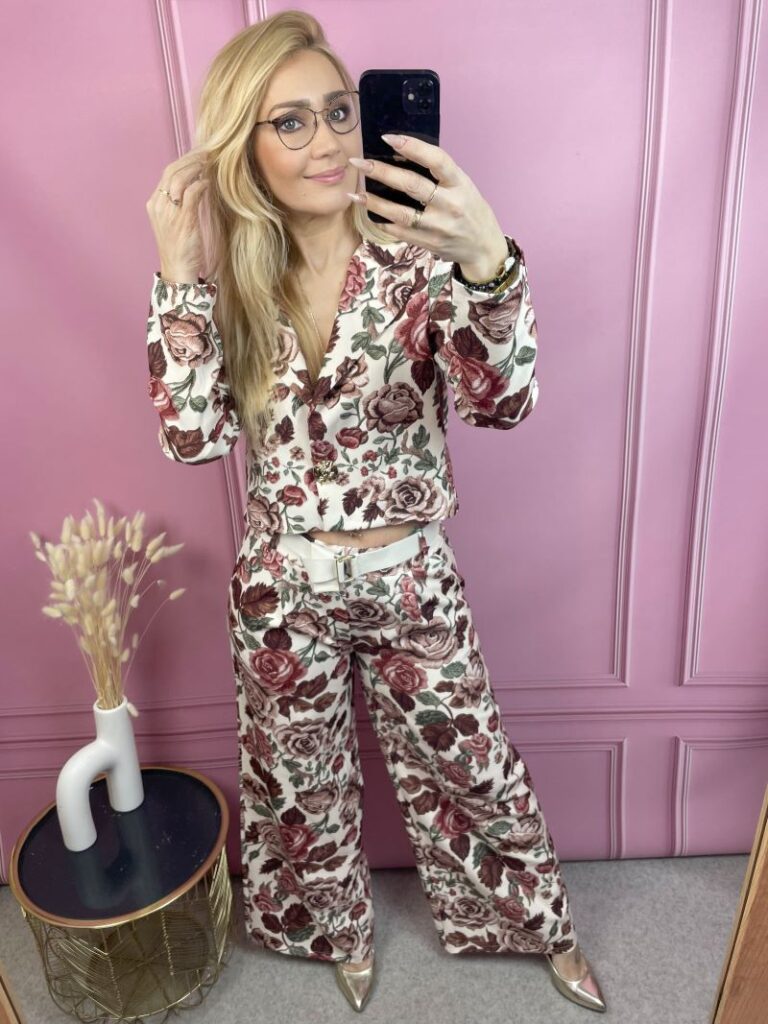 Garnitur w Kwiaty - Brąz