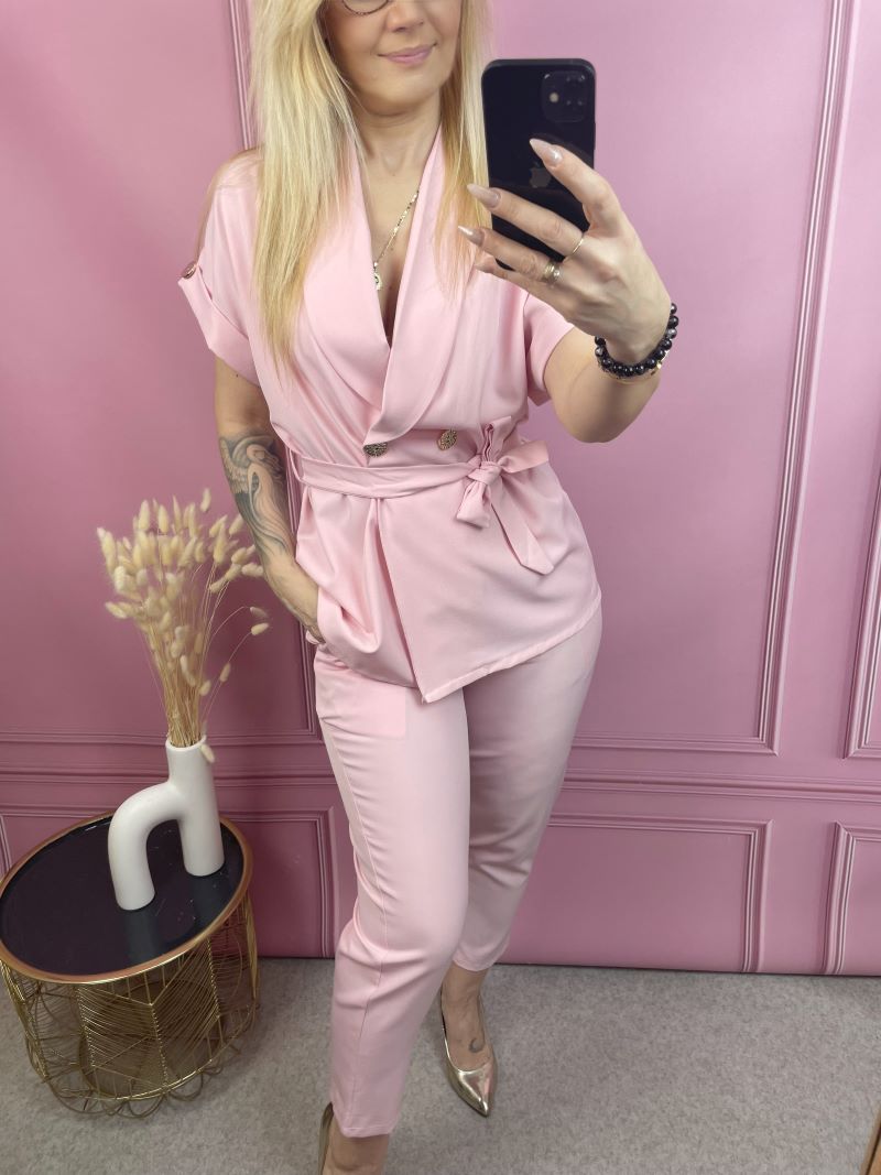 Komplet Kamizelka z Cygaretkami - Pastelowy Róż Komplet Kamizelka z Cygaretkami - Pastelowy Róż