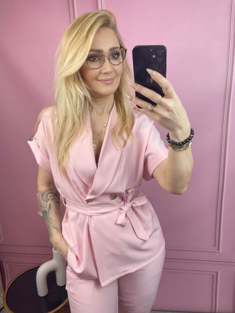 Komplet Kamizelka z Cygaretkami - Pastelowy Róż