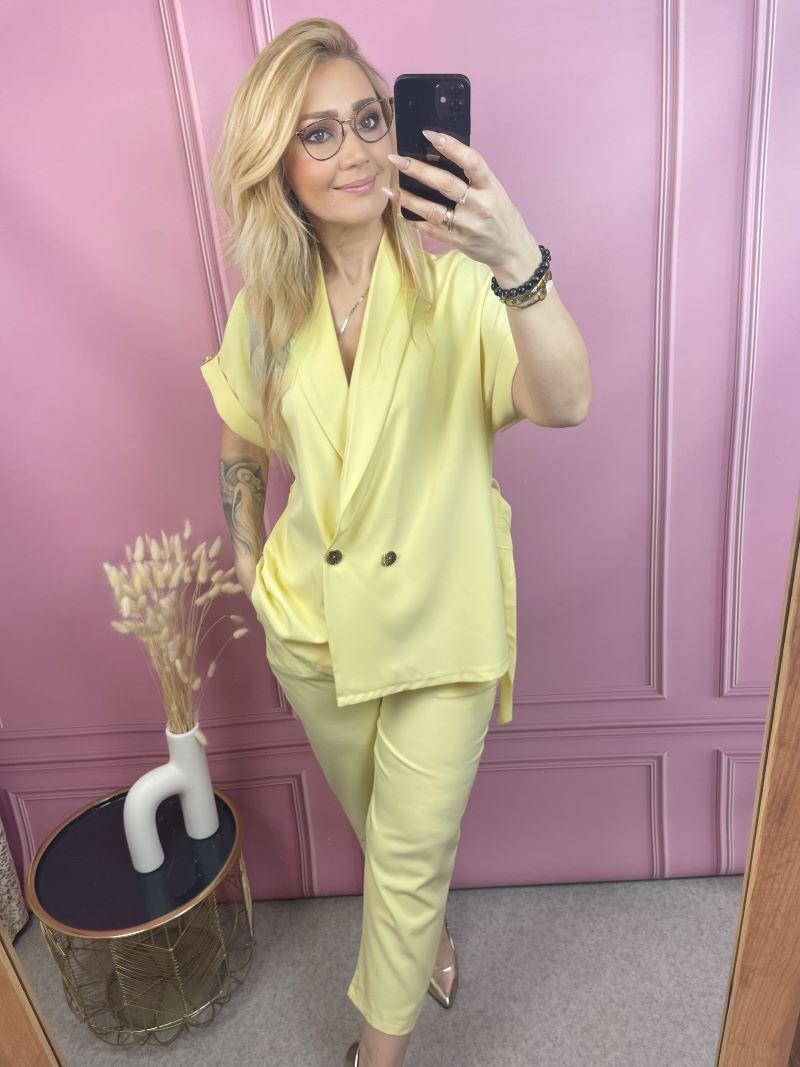 Komplet Kamizelka z Cygaretkami - Żółty Komplet Kamizelka z Cygaretkami - Żółty