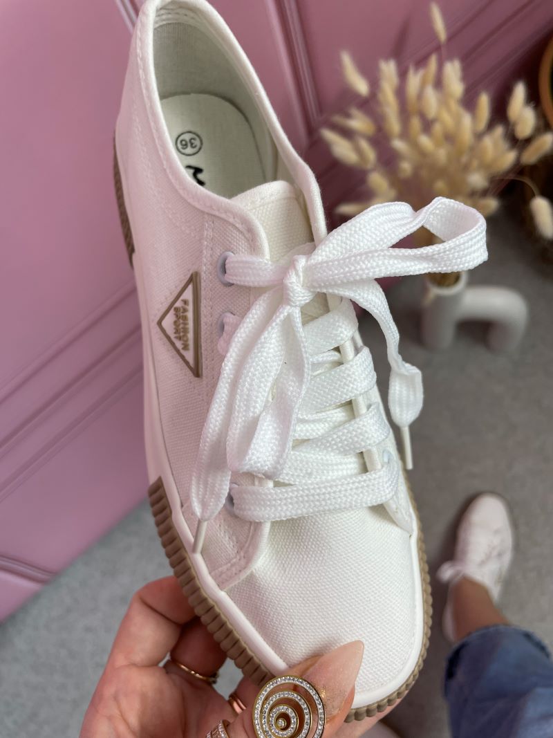 Trampki Sznurowane - Śmietankowe Trampki Sznurowane - Śmietankowe