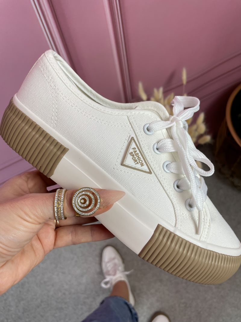 Trampki Sznurowane - Śmietankowe Trampki Sznurowane - Śmietankowe