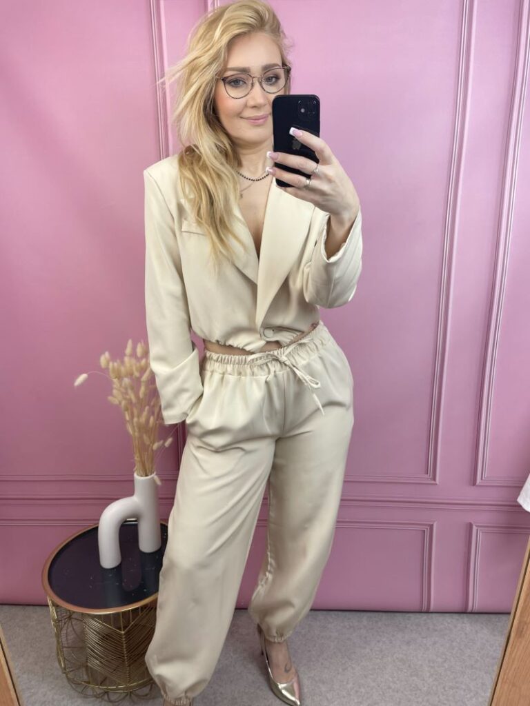 Garnitur Damski z Alladynkami - Beż