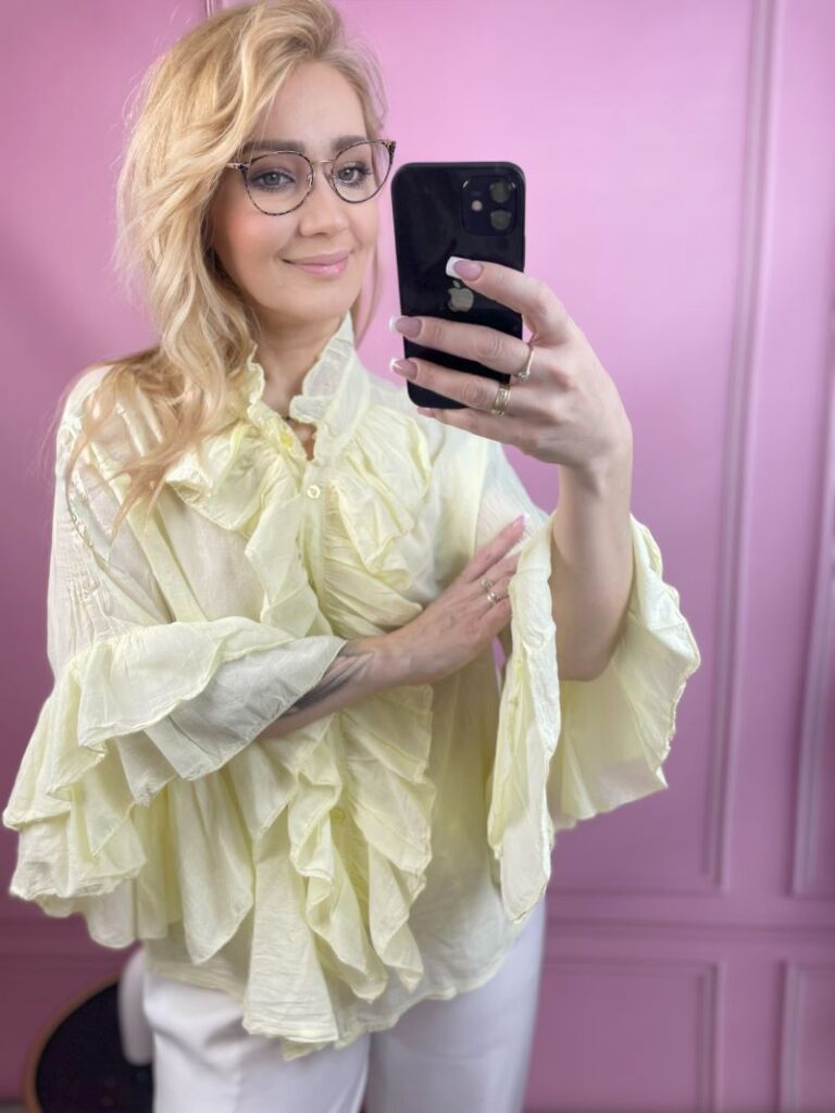 Koszula Bawełniana z Żabotem - Pastelowy Żółty