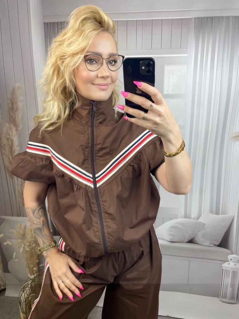 Bawełniany Komplet Dresowy Retro - Czekolada Bawełniany Komplet Dresowy Retro - Czekolada