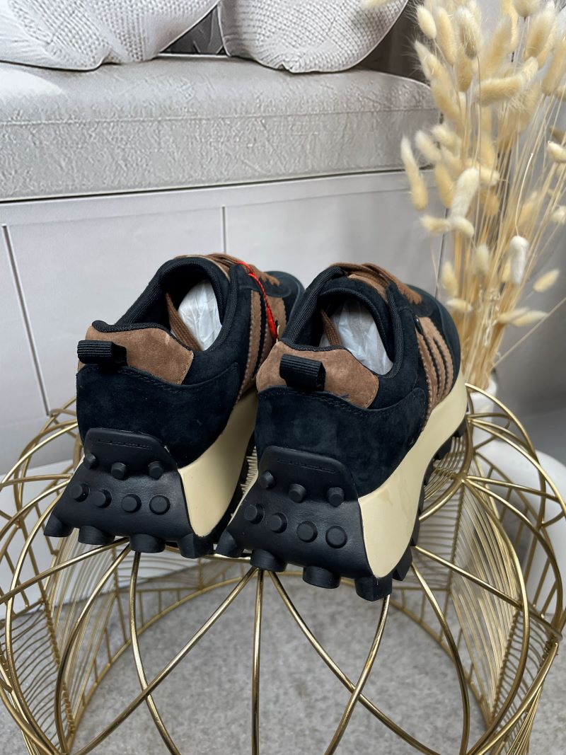 Sneakersy GOODIN ze Skóry Naturalnej Zamszowej - Czarne Sneakersy GOODIN ze Skóry Naturalnej Zamszowej - Czarne