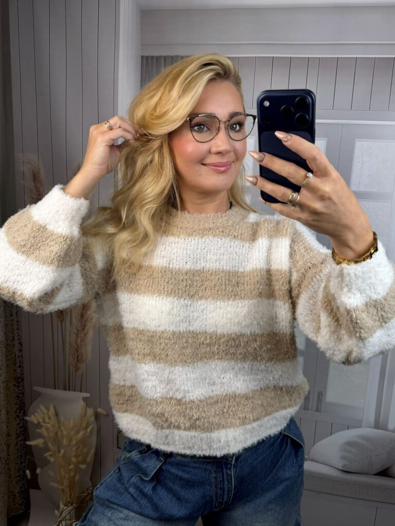 Sweter w Pasy - Jasny Beż